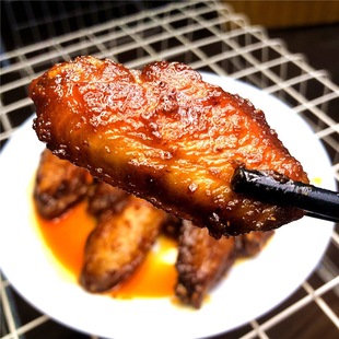 蒜香辣味可乐鸡翅甜辣味不喜勿拍中实物是对半切开的冷吃肉纯手工