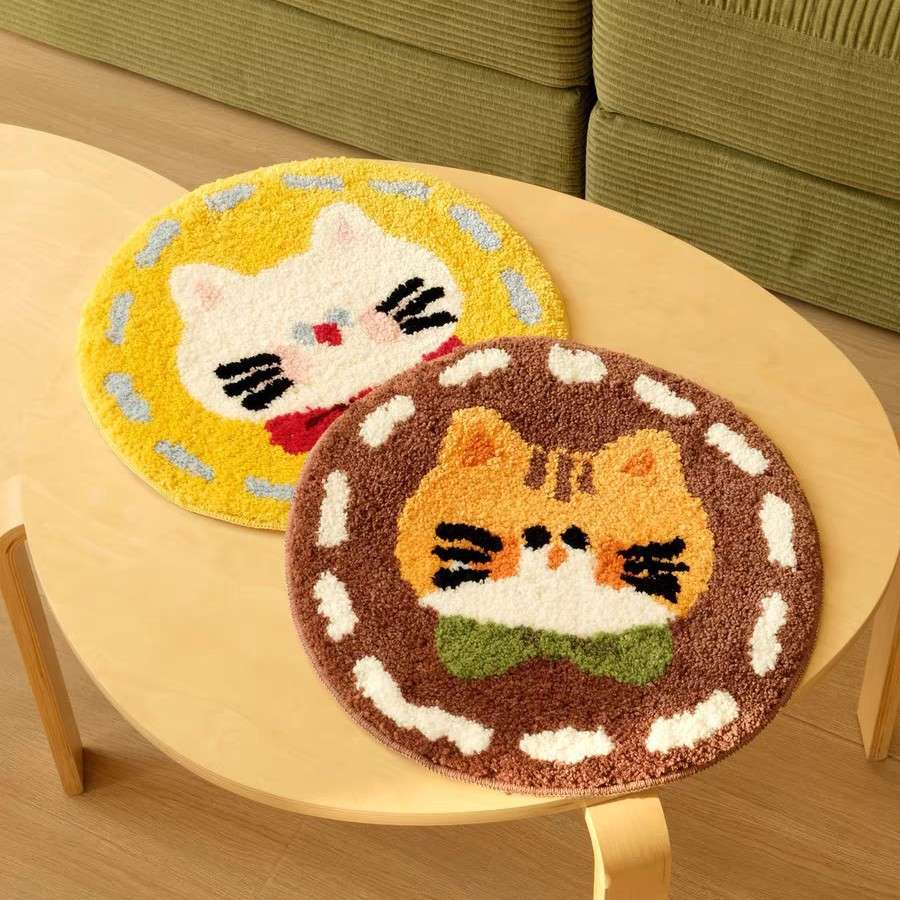 可爱小猫植绒坐垫家用卧室客厅沙发椅垫隔凉圆形学生屁垫工厂