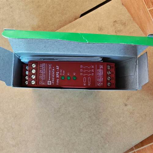 XPSAF5130P安全继电器24V AC/DC全新正品询价