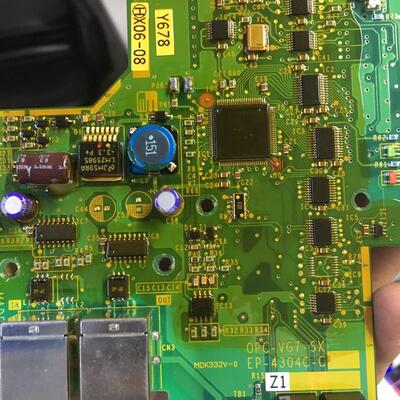 富士配件 EP-4304C-C OPC-VG7-SX 变频器VG7S 原件  9成新询价