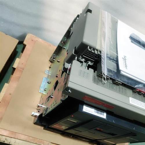 施耐德NW32H1 NW40H1 NW25H1 NW20H1 NW16H1 NW12H1 NW10H1 3询价