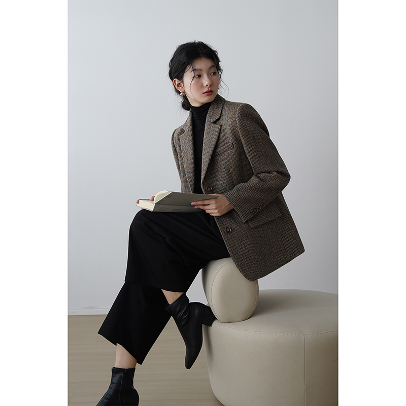 小个子毛呢外套嘉茱莉赫本风