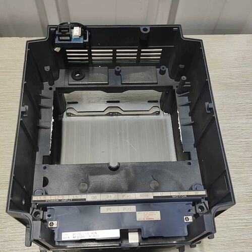 议价DT32LL1S-4CN电梯变频器外壳底壳，成色如图所示
