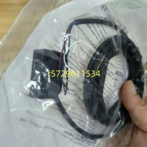 议价Balluff BOS029Z漫反射式光电感测器BOS R090K-PU-RD11-02