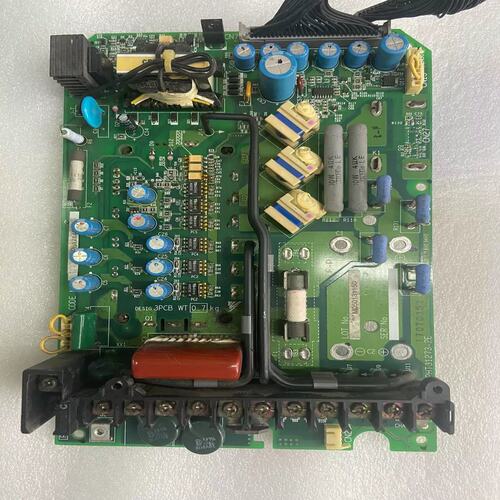 议价CIMR-F7B47P5 变频器 75KW 380V