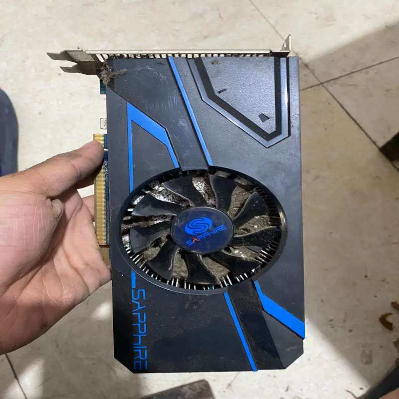 议价蓝宝石hd7770 2g 白金版成色如图-