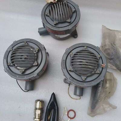 价FEDRAL SIGNAL CORPORATION MODEL 31X 120V AUDIBLE SIGNAL EX