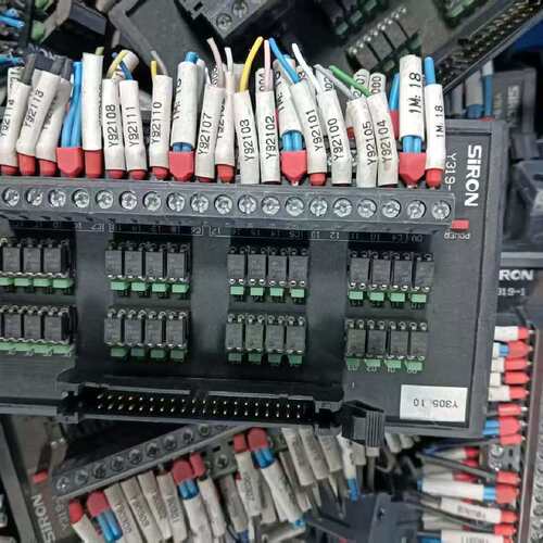 议价SIRON32位直流固态继电器模块 Y319-1黑(