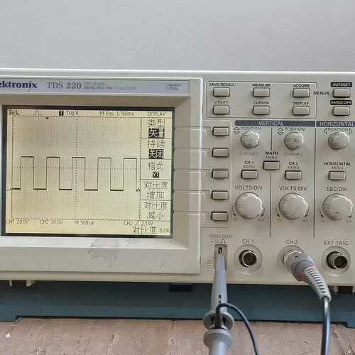 议价TDS220 泰克数字示波器 双通道100MHz 电子测量仪器维修
