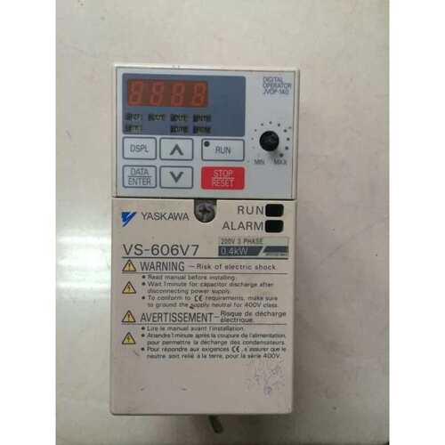 议价拍前：VS-606V7 0.4KW 220V CIMR-V7AT20P4包好