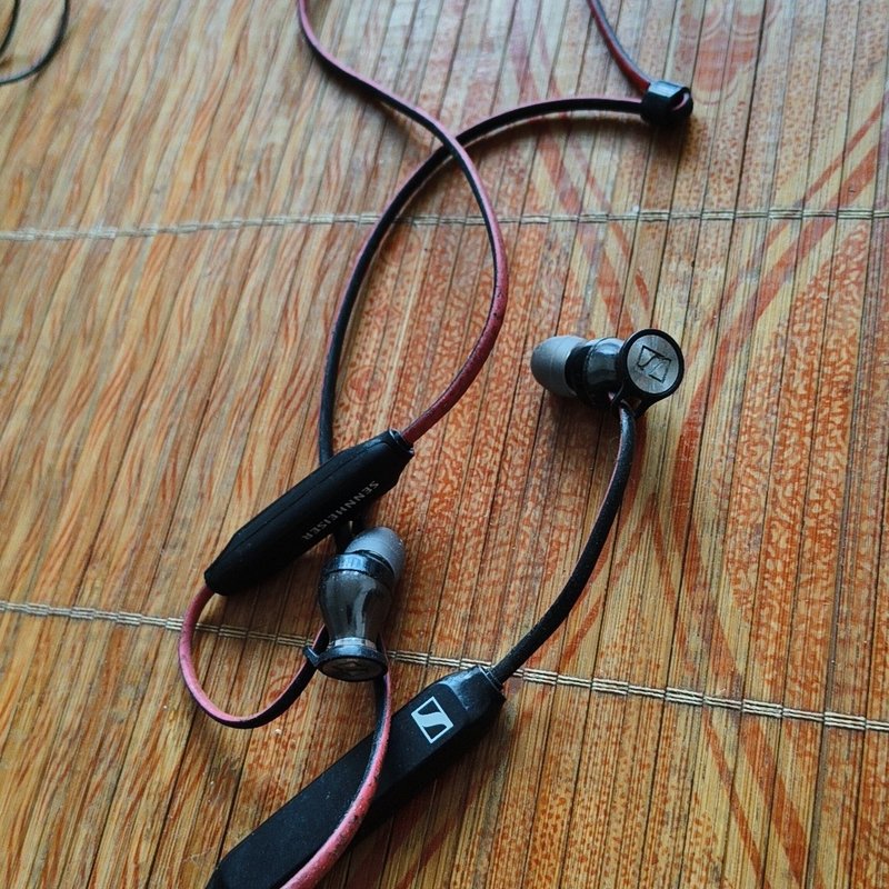 议价森海塞尔MOMENTUM Free In-Ear Wir
