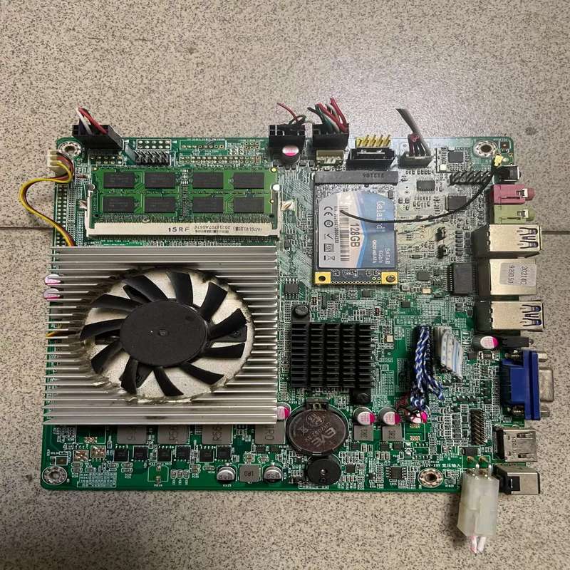 议价J1900 主板 128g固态 4g内存成色挺新 教学机拆/