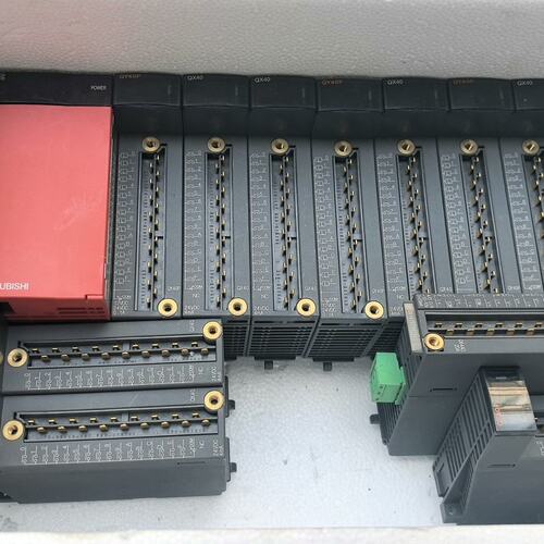 议价Q系列PLC Q61P Q64AD2DA Q