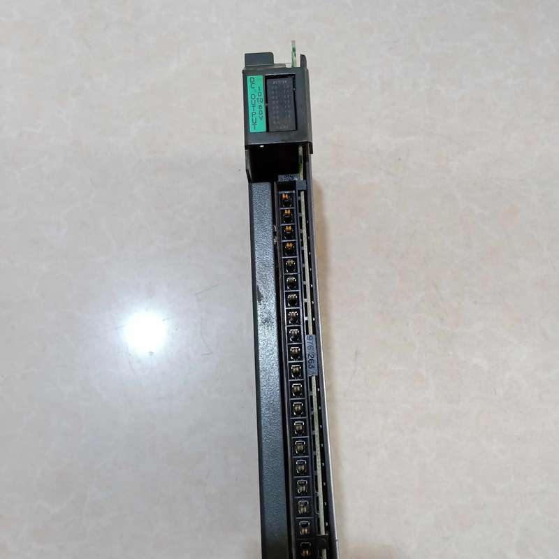 议价PLC模块 1771-OBD 1771-0BD 实物图