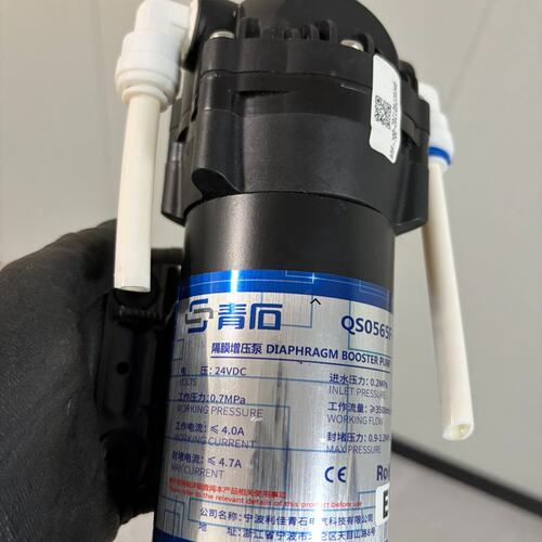 议价青石QS0565F-700隔膜增压泵，件，成色看，有