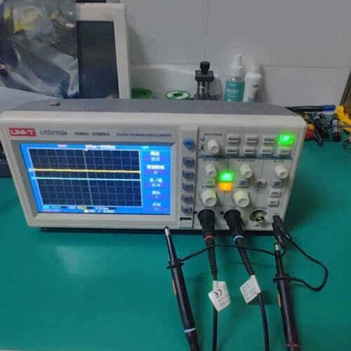 议价U-T 优利德UTD2102e双通道数字示波器，100M