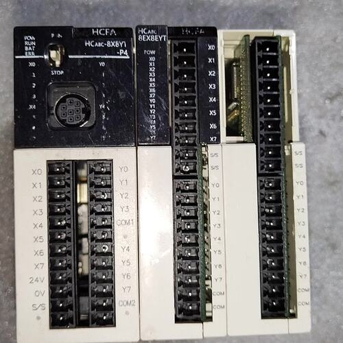 议价PLC HCA2C-8X8YT带两扩展模块8EX8EYT