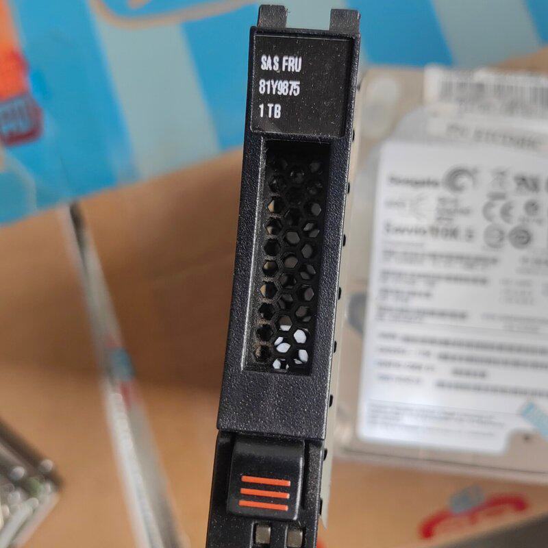 议价IBM 1TB 10K SAS硬盘托架 49Y1987