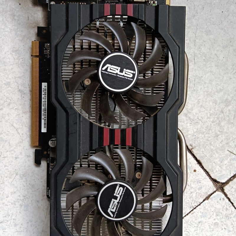 议价华硕R7260X 1gd5显卡
