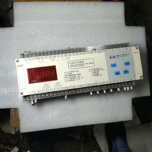 议价电机同步控制器一只，KMD08B，件功能完好，想要的直接