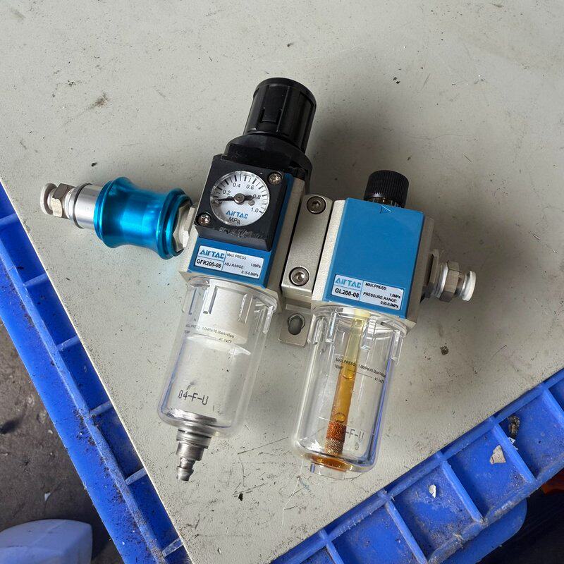 议价一个双联油水分离器GFR200-08，1.0MPa