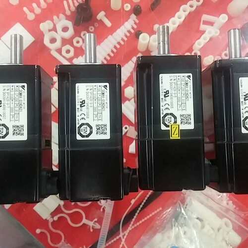 议价SGMJV-A5ADL2C 电机 SGMJV-06ADL2C