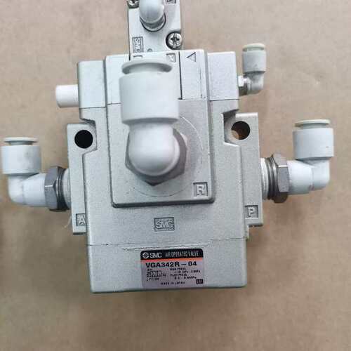 议价气控阀VGA342R-04，成色如图，功能正常，
