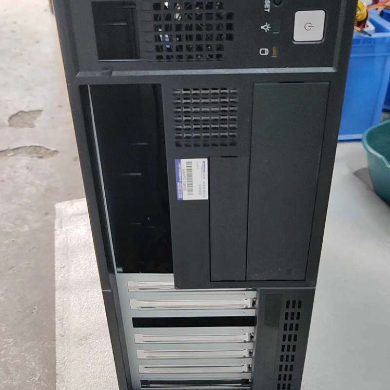 议价强IPC7120主机壳空箱主机壳成色如图以下是