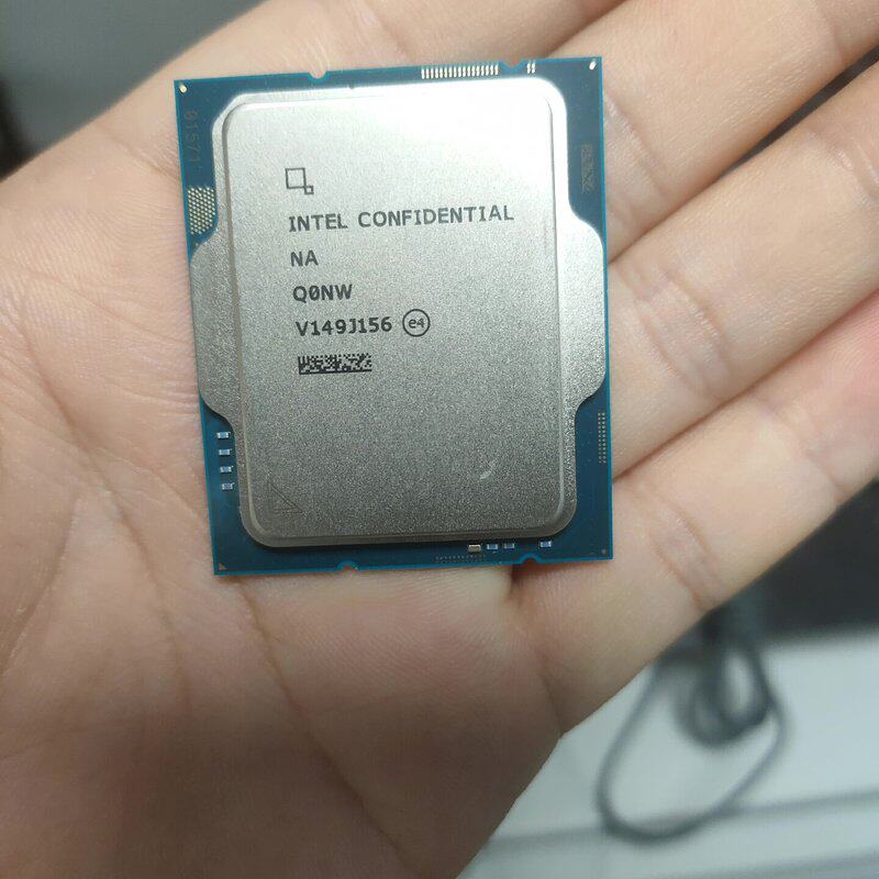 议价i9 13900KF ES不显型号版 Q0NW 英特尔 功能图片
