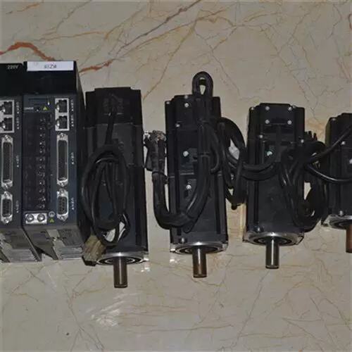 议价 IS600PS2R8I/1R6I/5R5I/7R0I/ISMH1-40B30CB-U131X/