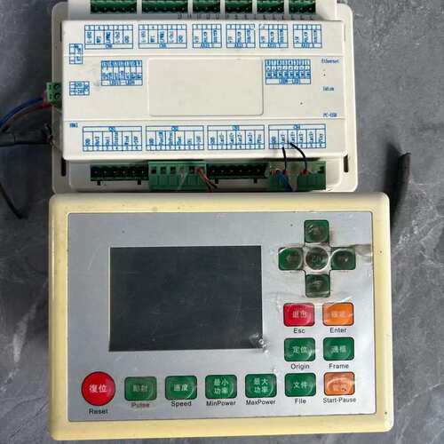 议价雷射切割机睿达RDC6442G主板一套 成色如图