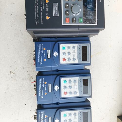 议价变频器 CDE300-4T2R2G/4R0P CDE50