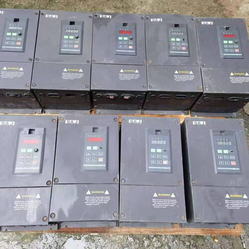 议价变频器 S011G3/S015F3 13/15KW九台