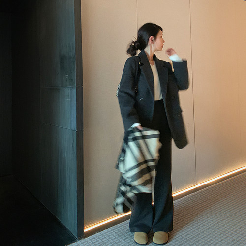 bigyu 灰色高级感夹棉西装外套女秋冬宽松职业休闲毛呢大衣上衣