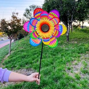新款 饰活动道具景区摆地摊批发 双层七彩太阳花风车儿童玩具户外装