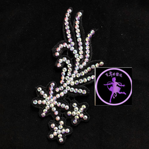 飞舞的裙边拉丁舞头饰仿奥钻配饰