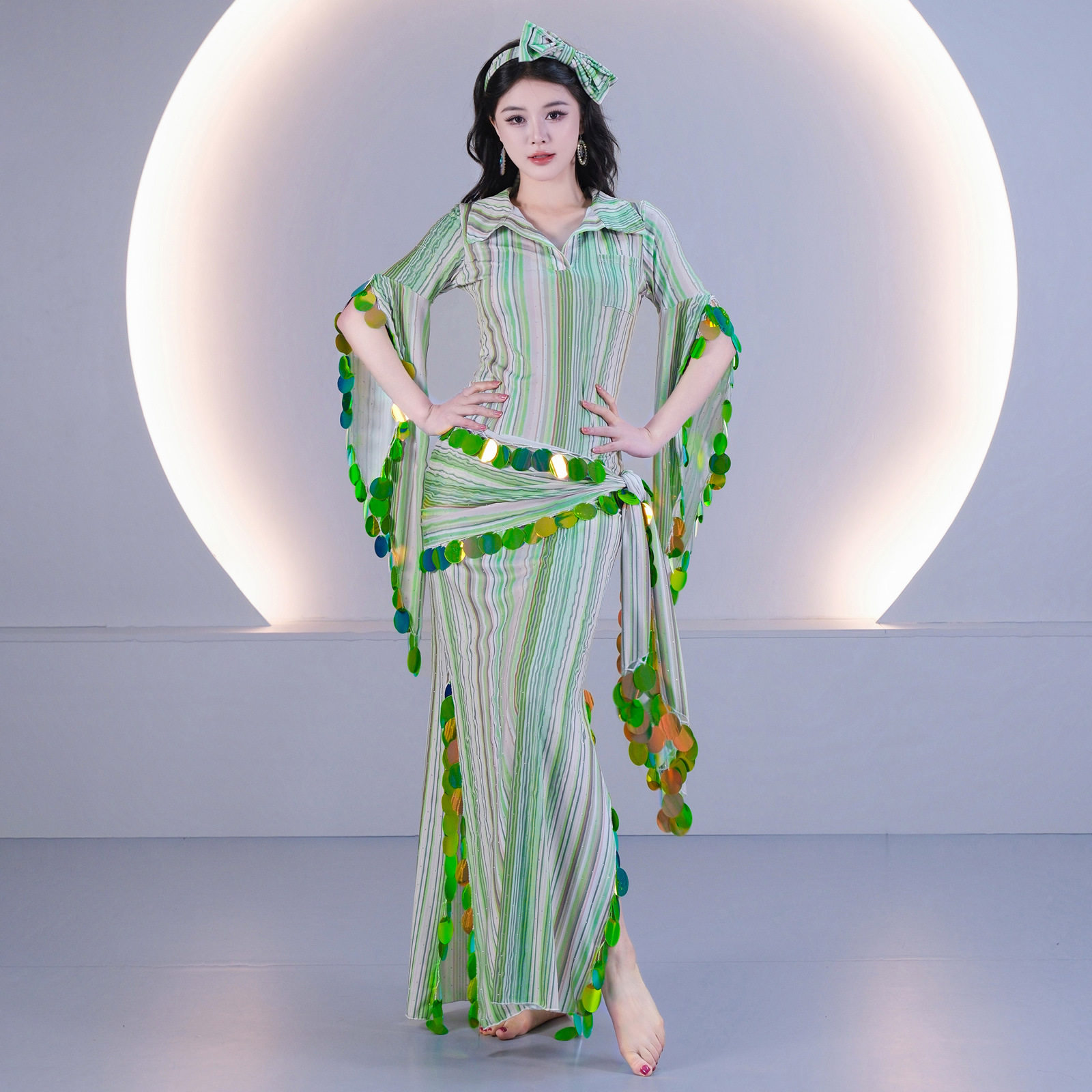 炫彩大亮片Saidi藤杖舞袍子