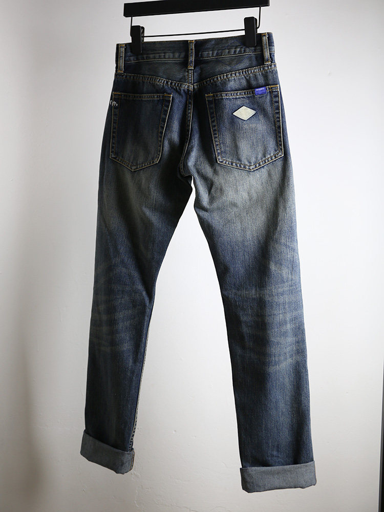 秋季複古余文樂同款牛仔褲男直筒寬松長褲卷邊赤耳水洗做舊md潮ns在類目 男裝, 牛仔褲中 - 來自Buy2taobao.com提供專業的淘寶代購服務