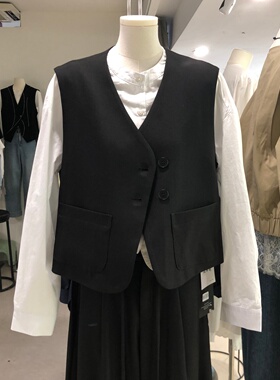 西装马甲女2026春新款V领单排扣无袖坎肩西服马夹背心外套MMX8695