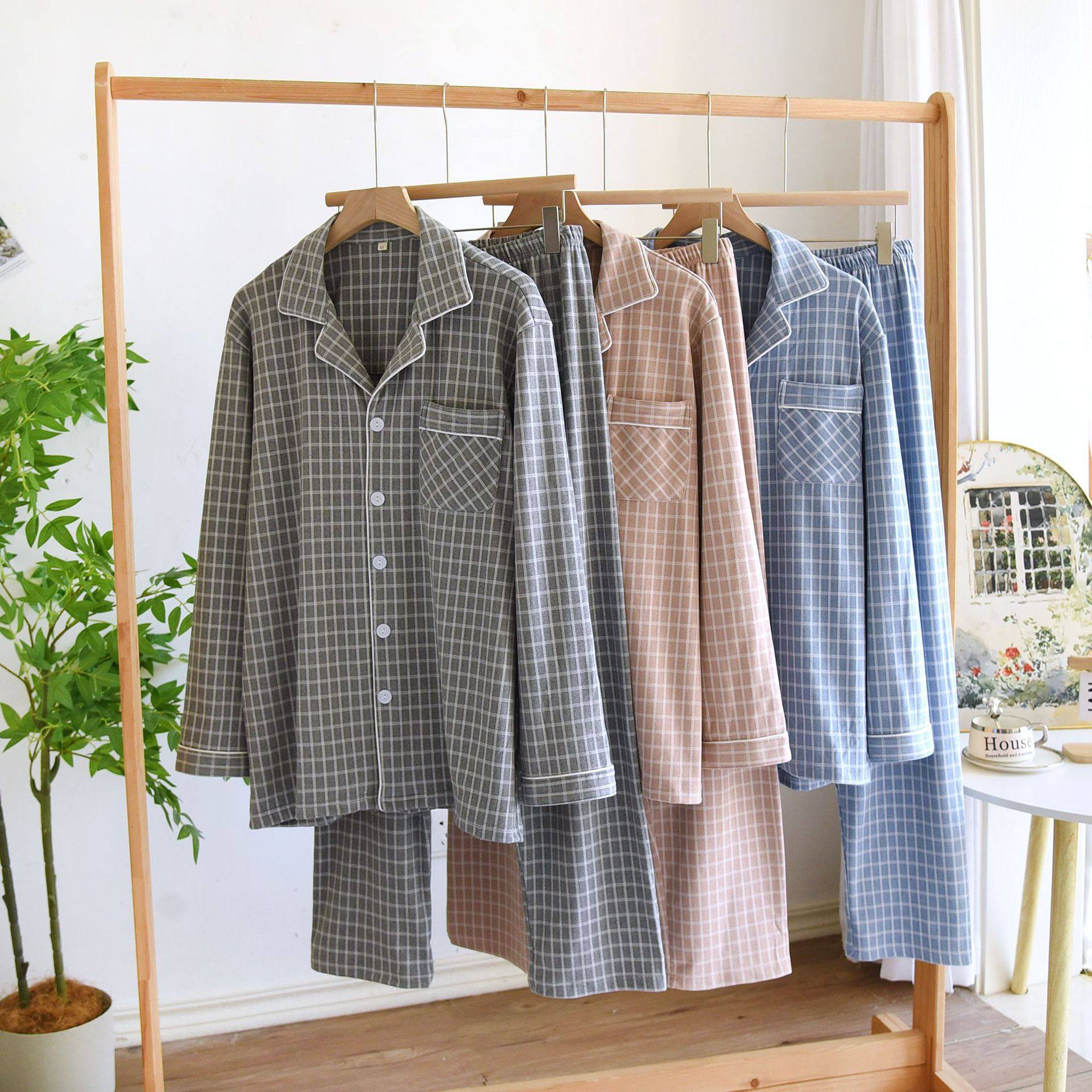 新款秋冬情侣保暖睡衣开衫布莱格德绒家居服套装男女弹力加绒大码
