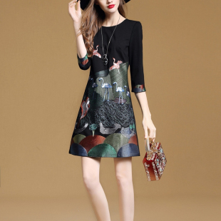 外贸出口女2025新款 欧美遮肚子连衣裙减龄妈妈洋气绣花中国风裙子