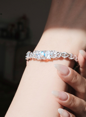 月光琉璃～《疏影》欧式浪漫蕾丝小众手镯女原创复古重工手饰手环