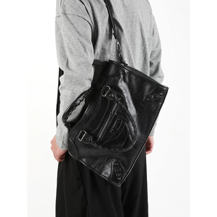 韩桥日记[乐系列]  小众设计个性铆钉机车包多功能手提包男单肩包