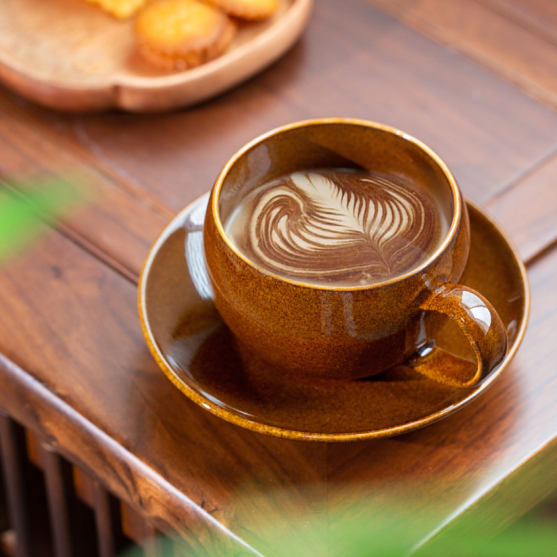 景德镇简约咖啡杯碟套装纯色拉花蛋杯220ml陶瓷拿铁杯下午茶杯子