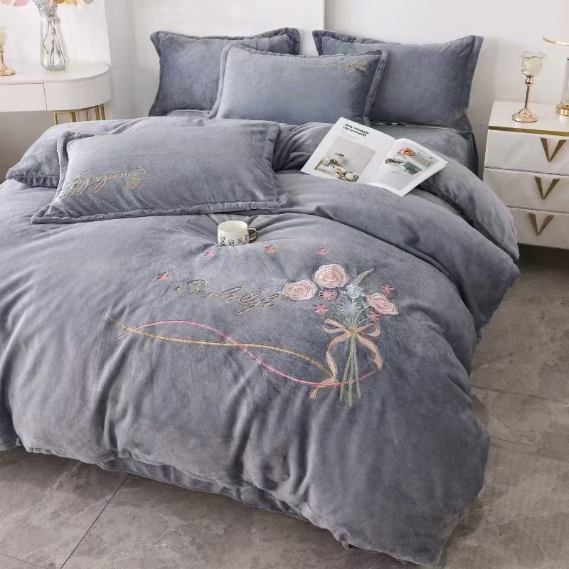 新款高克重全消光牛奶绒绣花四件套牛奶绒刺绣四件套
