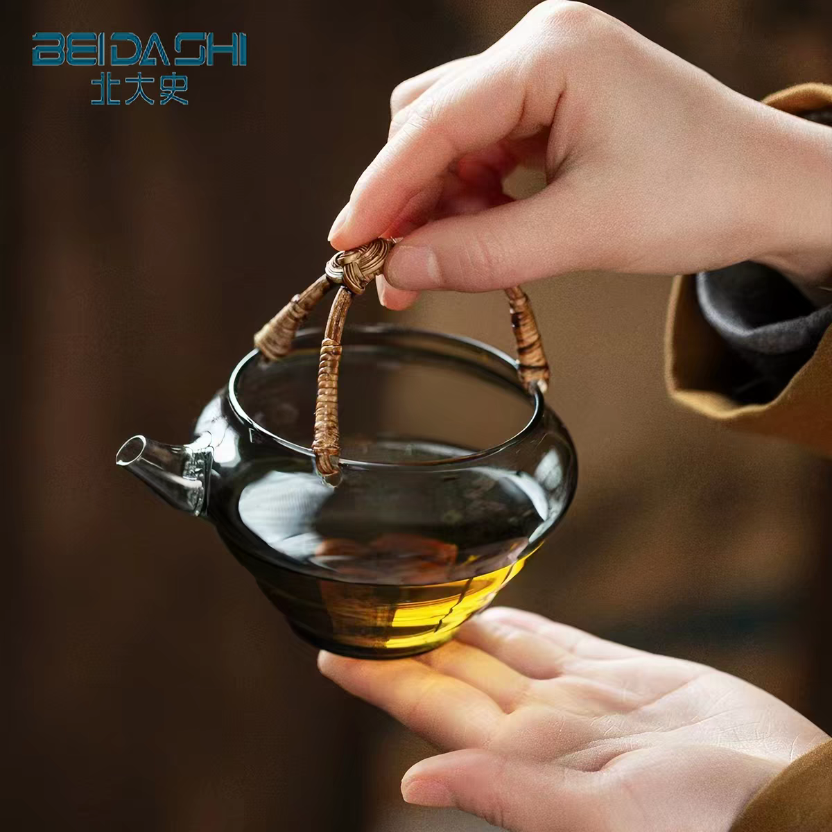 北大史藤编提梁公道杯耐热分茶器加厚玻璃过滤创意个性龙井绿茶壶