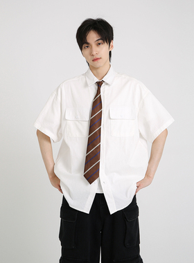 NineteenAutumn 夏季学生工装口袋设计短袖衬衫日系百搭男生衬衣