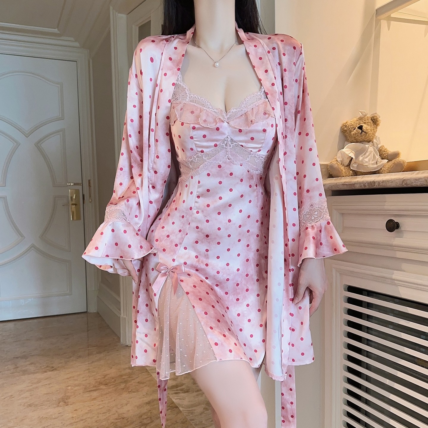 波点性感睡衣女带胸垫冰丝吊带睡裙蕾丝高级感睡袍两件套装家居服,女士内衣/男士内衣/家居服,睡裙,淘宝优惠券,粉丝福利购,淘宝优惠卷