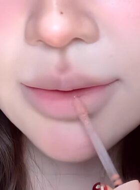 小猴子推荐 黑兔马卡龙唇泥21肌肤粉深唇打底遮盖暗沉