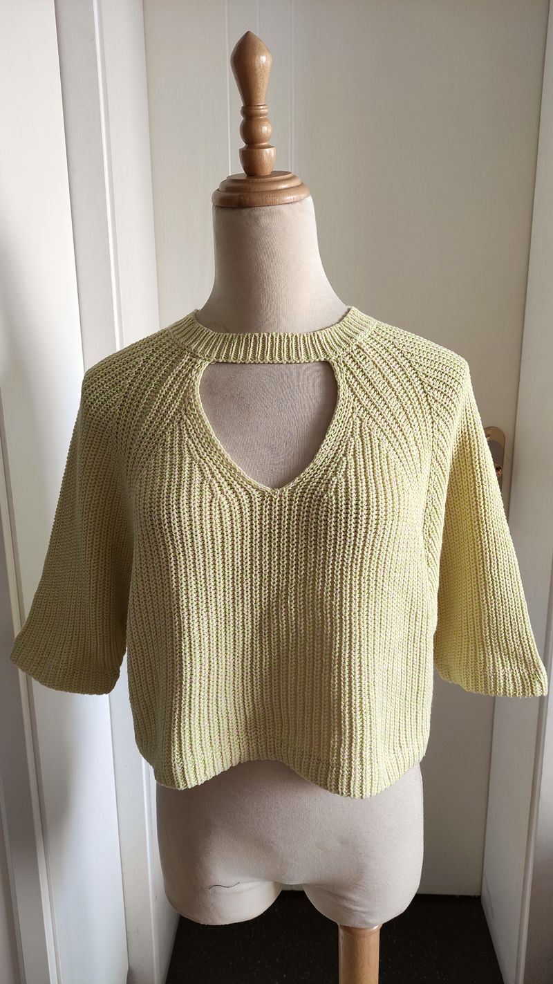 美国uo橄榄黄绿色棉混纺挖洞镂空钩织宽松短款针织衫短袖上衣毛衣